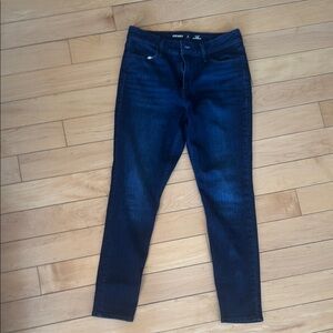 Old Navy Dark Wash WOW Super Skinny Jeans